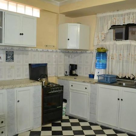 Hotel La Torre توبيزا المظهر الخارجي الصورة